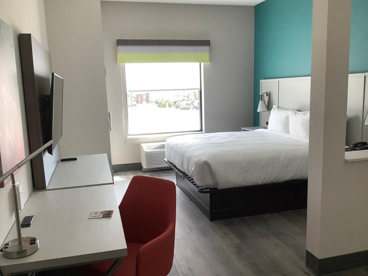 Comfort Suites Colorado Springs East - Medical Center Area Εξωτερικό φωτογραφία