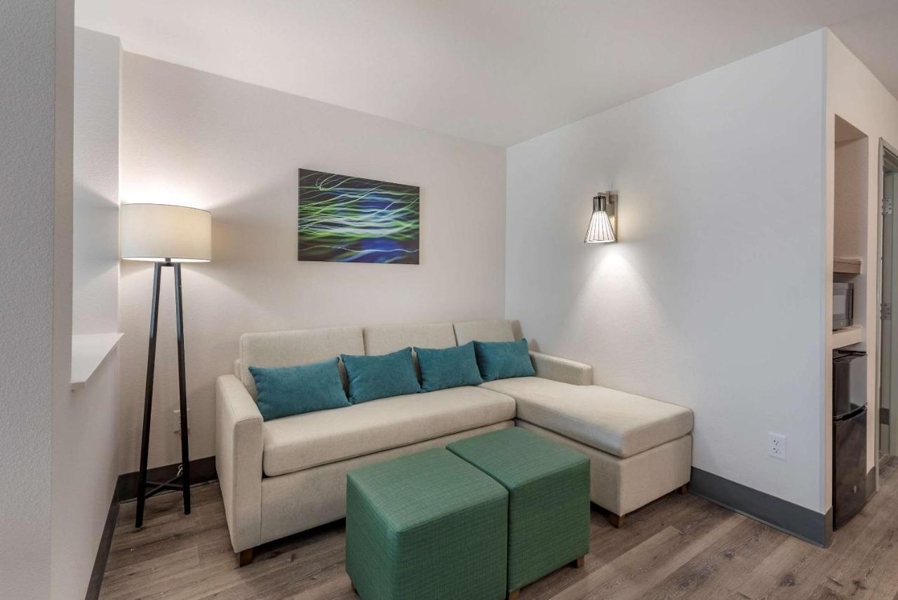 Comfort Suites Colorado Springs East - Medical Center Area Εξωτερικό φωτογραφία