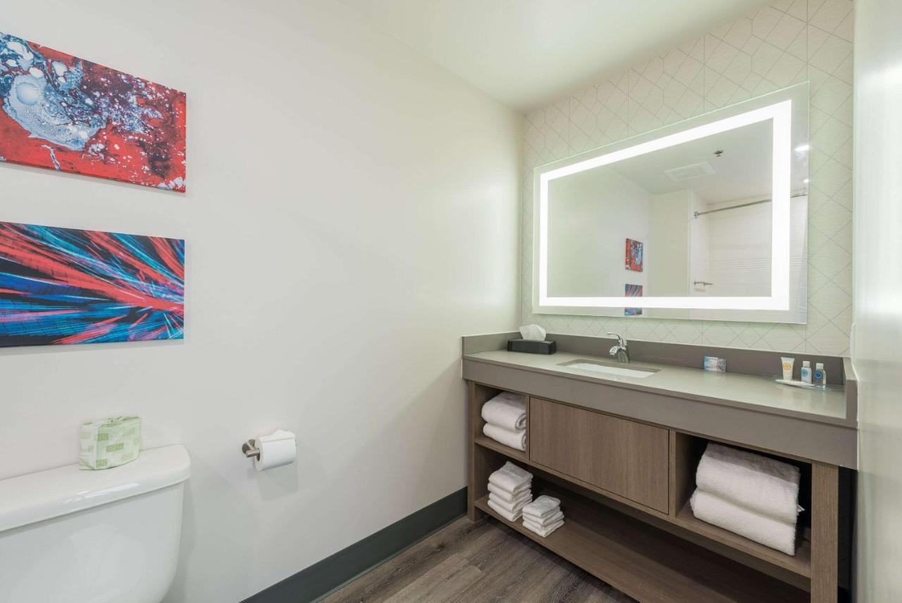 Comfort Suites Colorado Springs East - Medical Center Area Εξωτερικό φωτογραφία